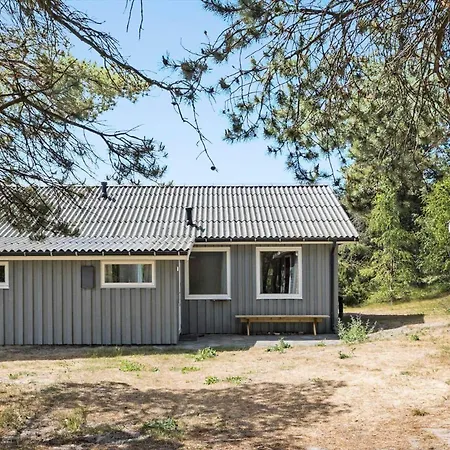 1473-aakirkeby-ostre-somarksvej-22 Feriehus Vester Somarken